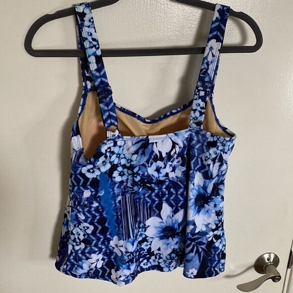 FLARED TANKINI SWIMSUITS FOR ALL- Ode to Denim color- Size 8 - Picture 7 of 15